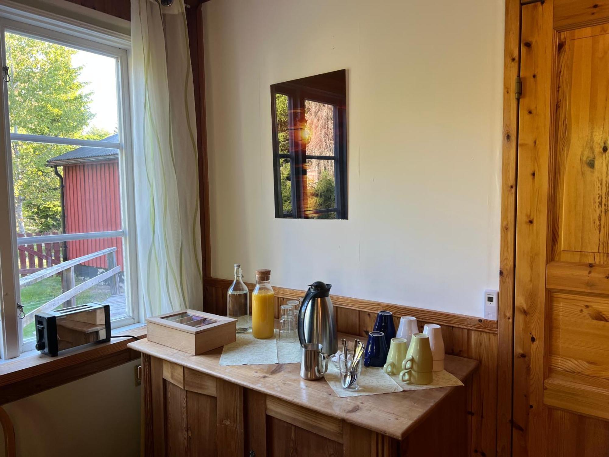 Nya Skogsgarden Hostel Marbacken Exterior photo