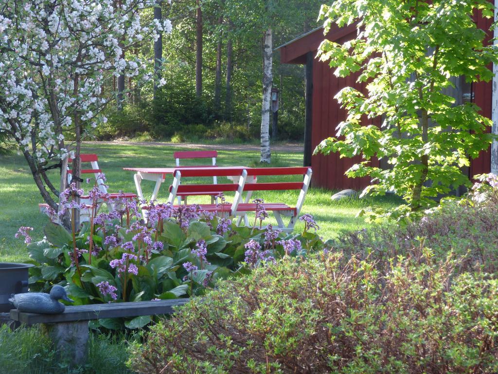 Nya Skogsgarden Hostel Marbacken Exterior photo