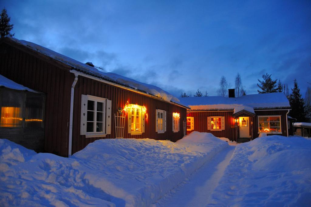 Nya Skogsgarden Hostel Marbacken Exterior photo